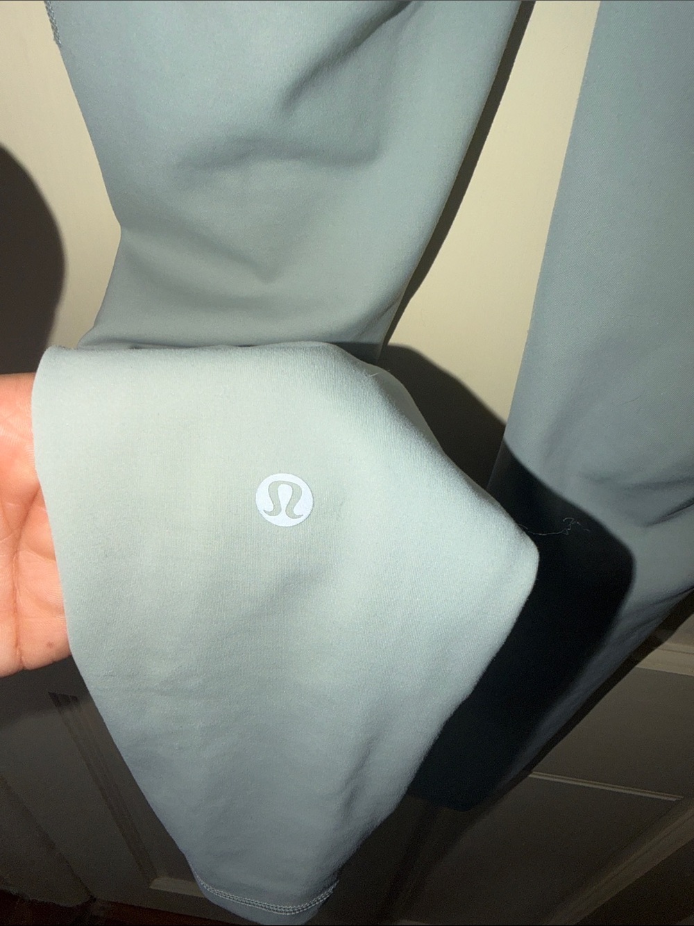 lululemon athletica High-Rise Light Gray Workout Leggings - Picture 4 of 5